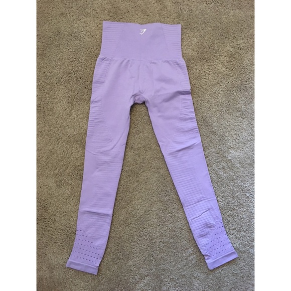 SOLD! LIKE NEW Gymshark Energy Seamless Leggings - Picture 3 of 6